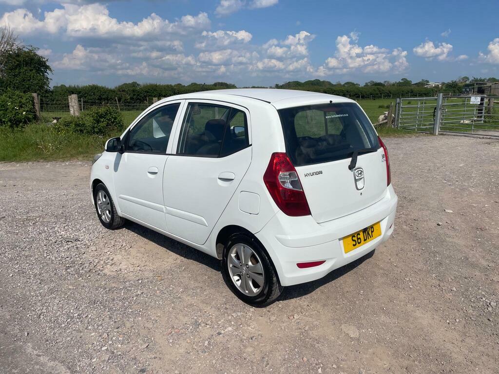 Hyundai I10 1.2 Active Euro 5  White #6