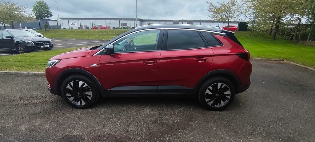 Vauxhall Grandland X 1.2 Turbo Design Line Suv Euro 6 SA19GGX Red #2