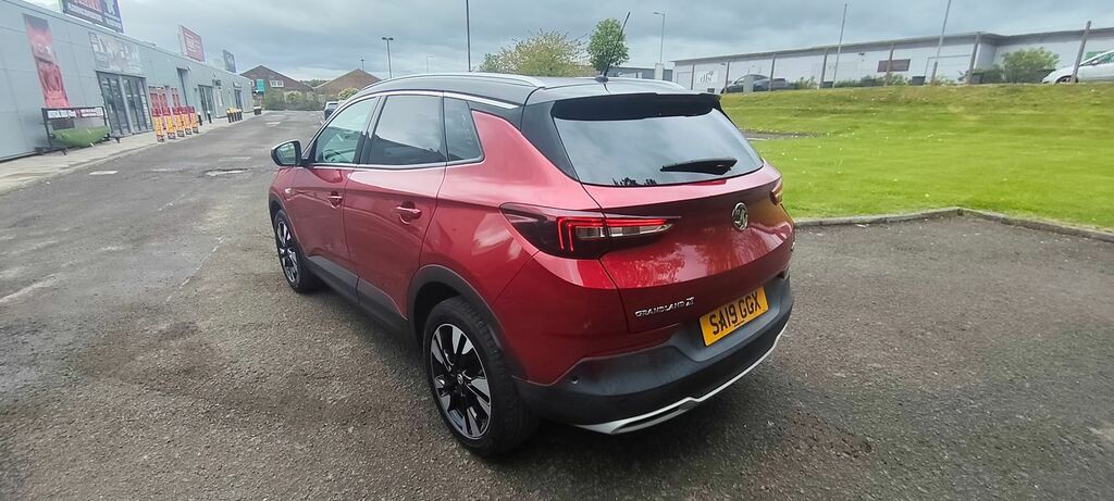 Vauxhall Grandland X 1.2 Turbo Design Line Suv Euro 6 SA19GGX Red #3