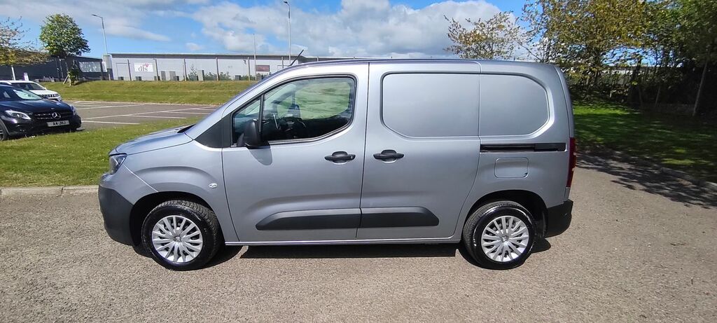 Peugeot Partner 1.5 Bluehdi 650 Professional Standard Panel Van SB21BUV Grey #2
