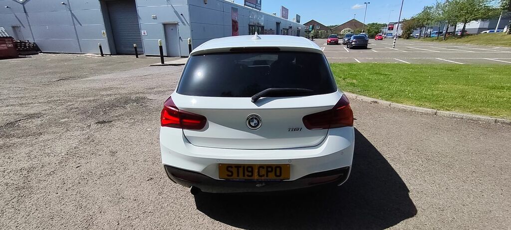 BMW 1 Series 1.5 118I Gpf M Sport Shadow Edition Hatchback ST19CPO White #4