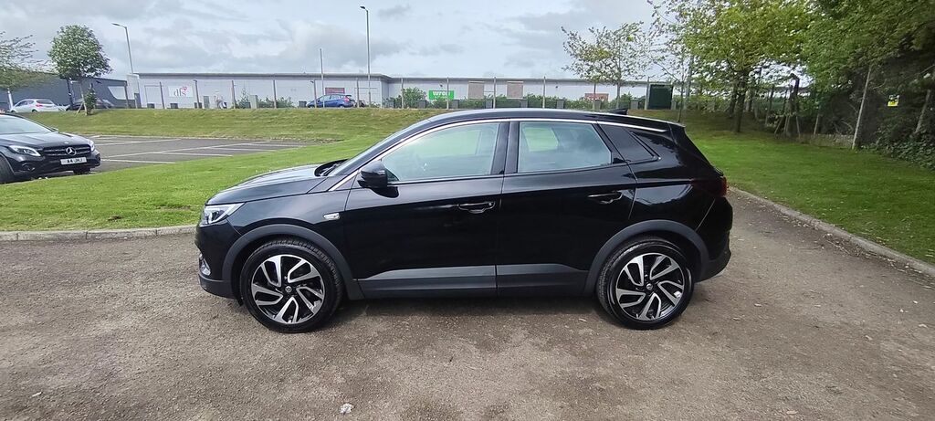 Vauxhall Grandland X 1.5 Turbo D Blueinjection Elite Nav Suv SB19WLX Black #2