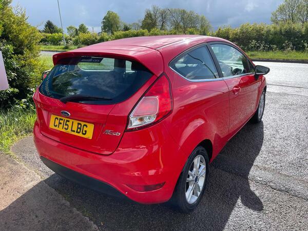 Ford Fiesta 1.25 Zetec Euro 6 CF15LBG Red #3