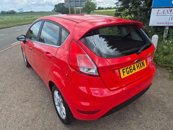 Ford Fiesta 1.25 Zetec Euro 5 FG64HXN Red #3