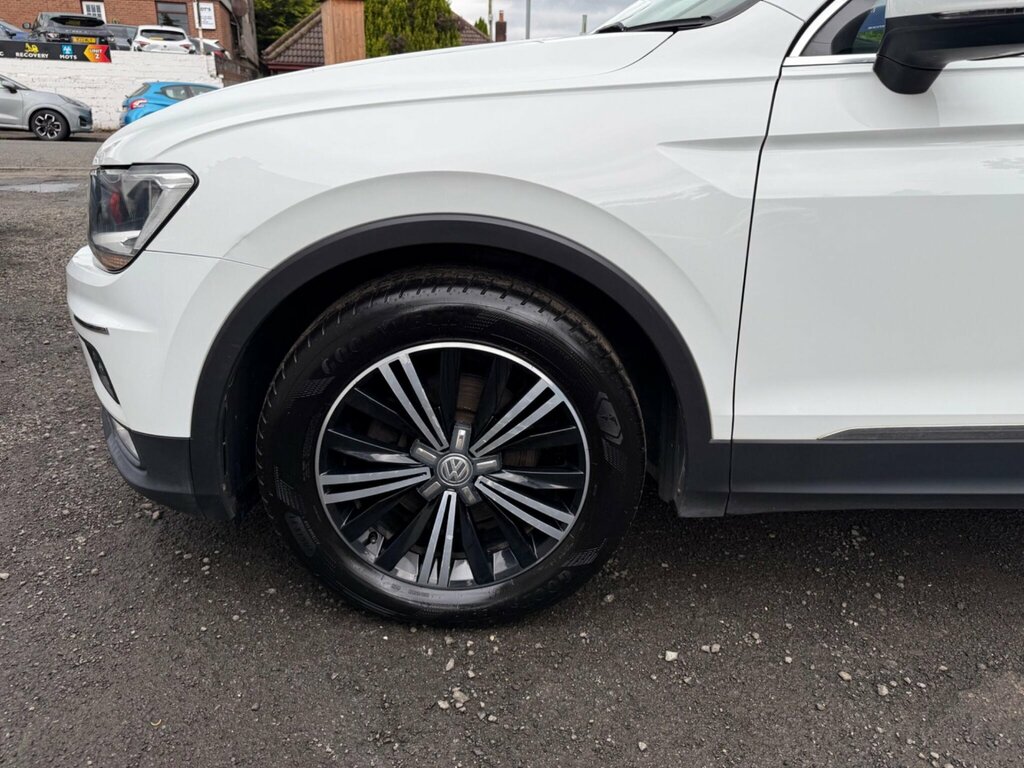 Volkswagen Tiguan 2.0 Tdi Bluemotion Tech Se Euro 6 Ss NX66ZPO White #6