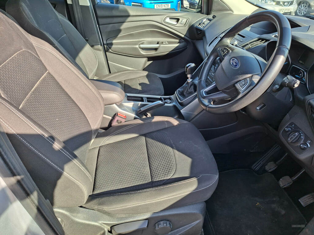 Ford Kuga 1.5 Tdci Zetec 2Wd DT18TWY Silver #6