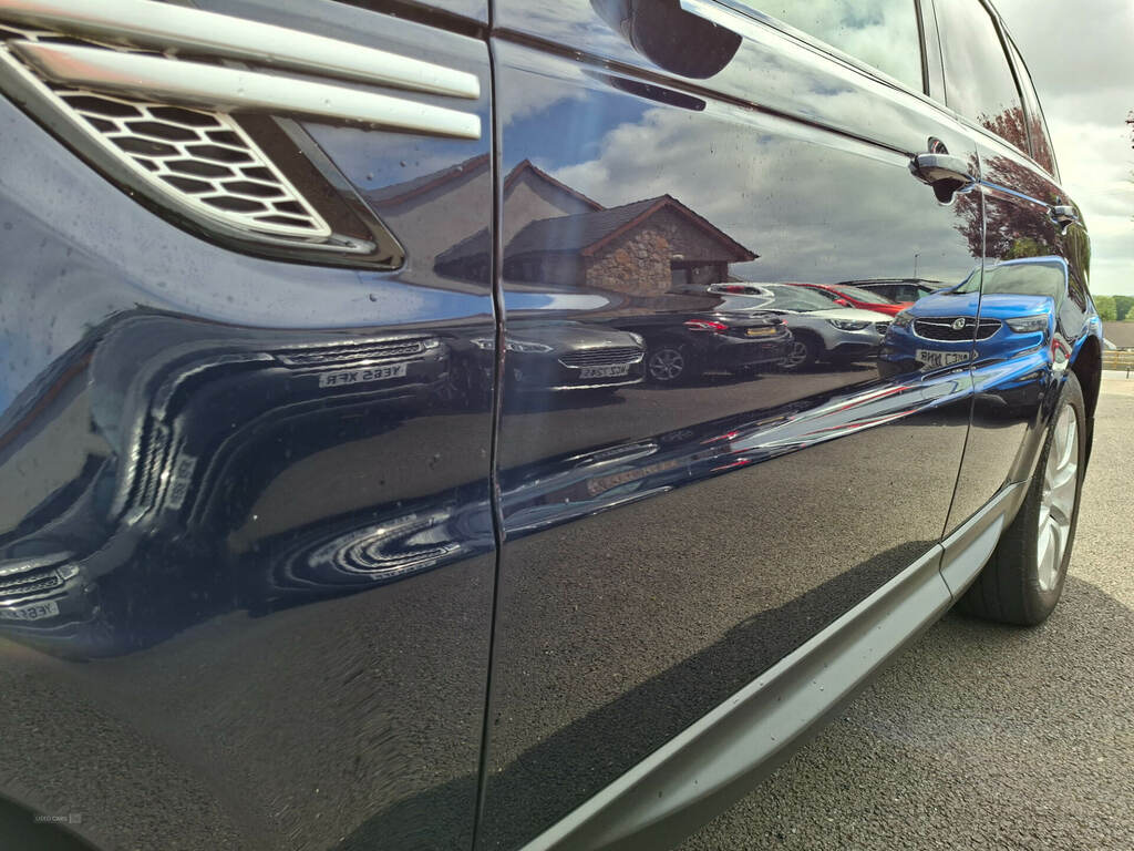 Land Rover Range Rover Sport 2.0 Sd4 Hse BG15OOJ Blue #4