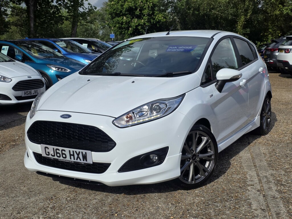 Ford Fiesta Hatchback 1.0 T Ecoboost St-line 201666 White
