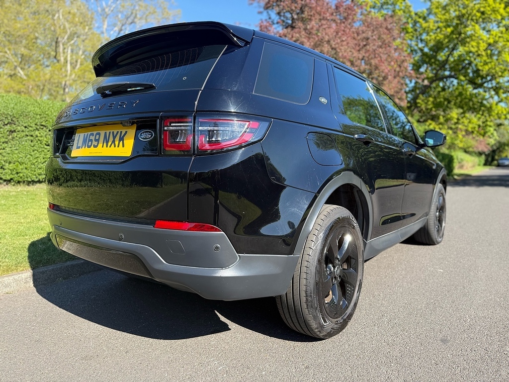 Land Rover Discovery Sport D180 Mhev Se U3364 Ulez LM69NXK Black #4