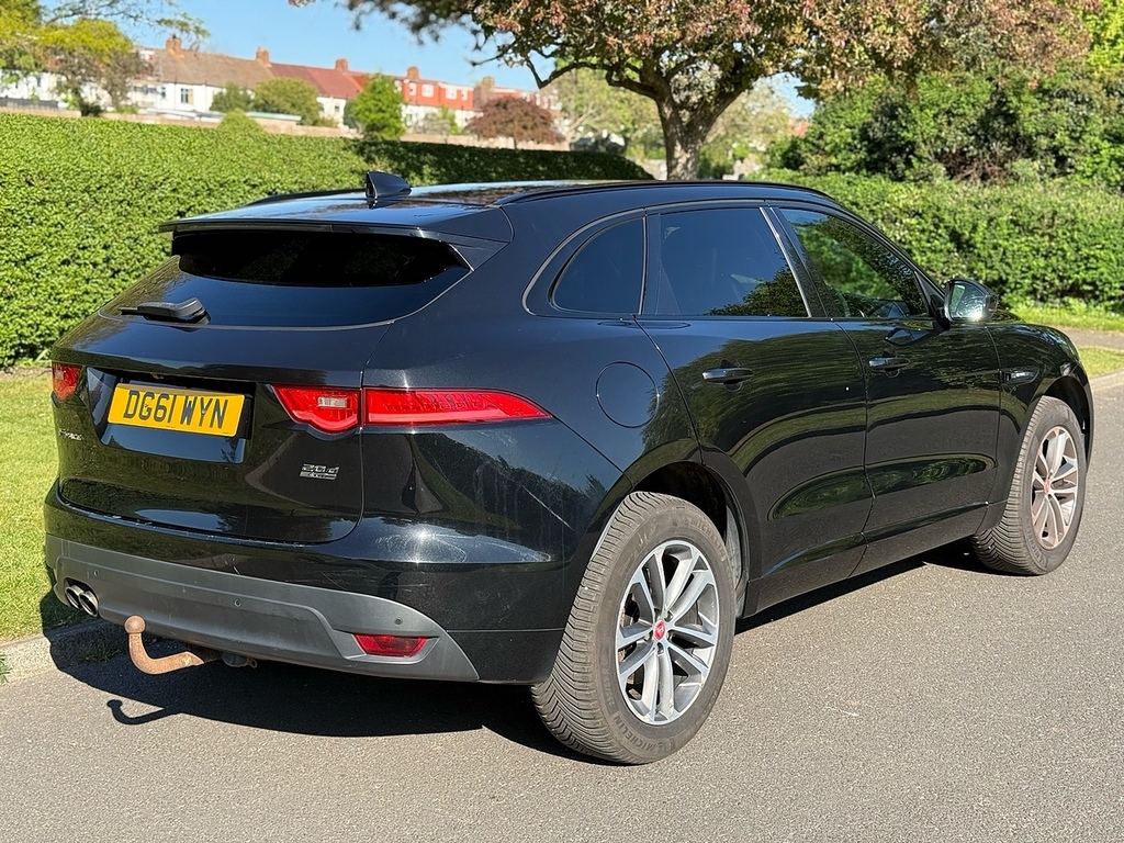 Jaguar F-Pace D180 R-sport U3386 Ulez DG61WYN Black #3