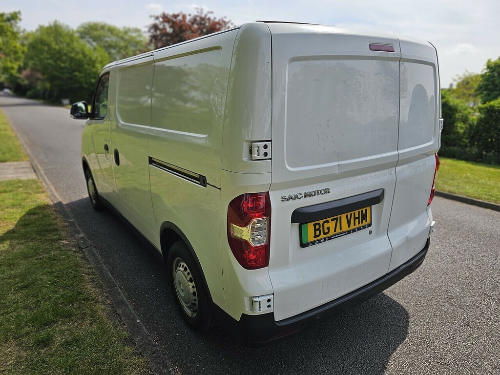 Maxus eDeliver 3 U3427 Ulez White #6