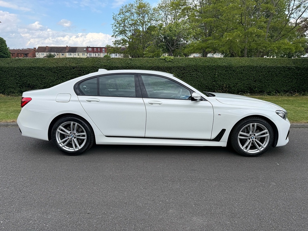 BMW 7 Series 730D M Sport U3460 Ulez EA68HLF White #2