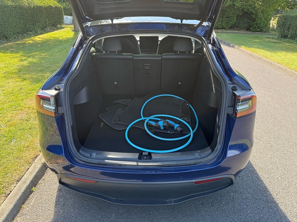 Tesla Model Y Long Range U3461 Ulez AJ71VKZ Blue #6