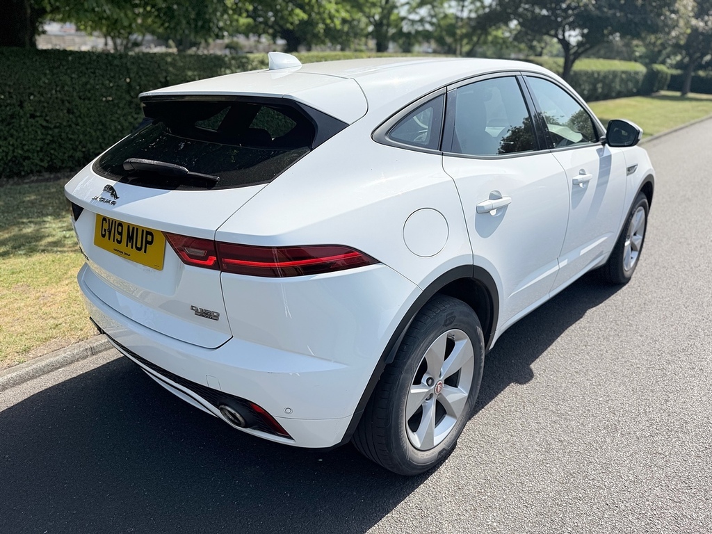 Jaguar E-Pace D150 R-dynamic S U3465 Ulez GV19MUP White #3