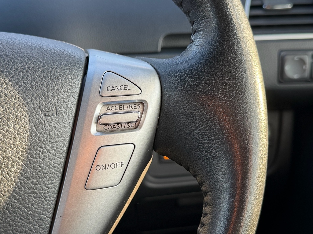 Nissan Serena Highway Star U3097 White #43
