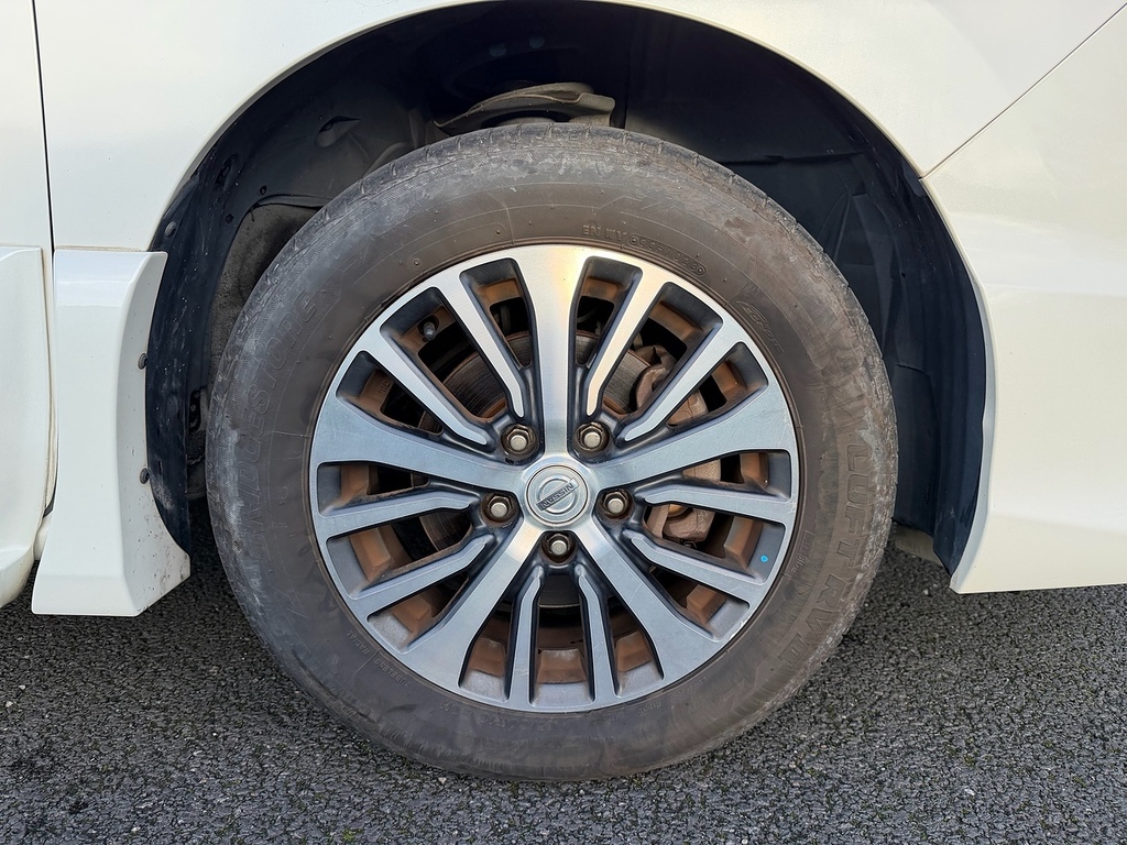Nissan Serena Highway Star U3097 White #27