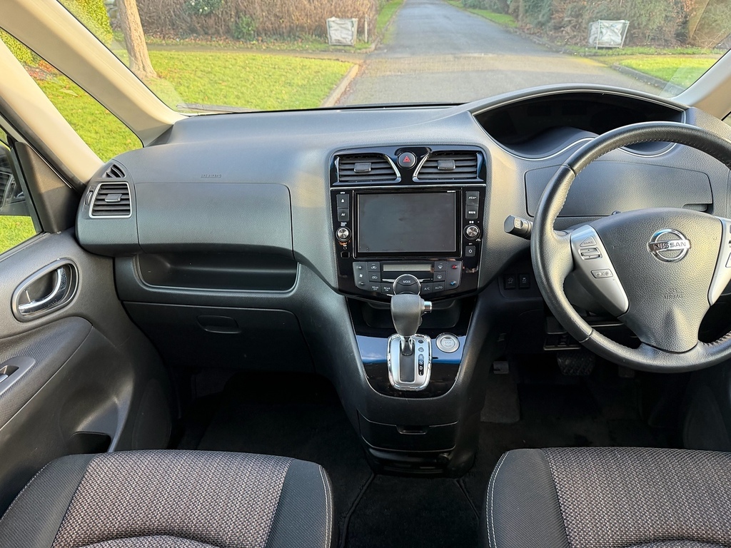 Nissan Serena Highway Star U3097 White #14