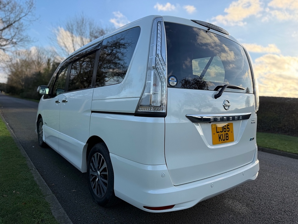 Nissan Serena Highway Star U3097 White #8