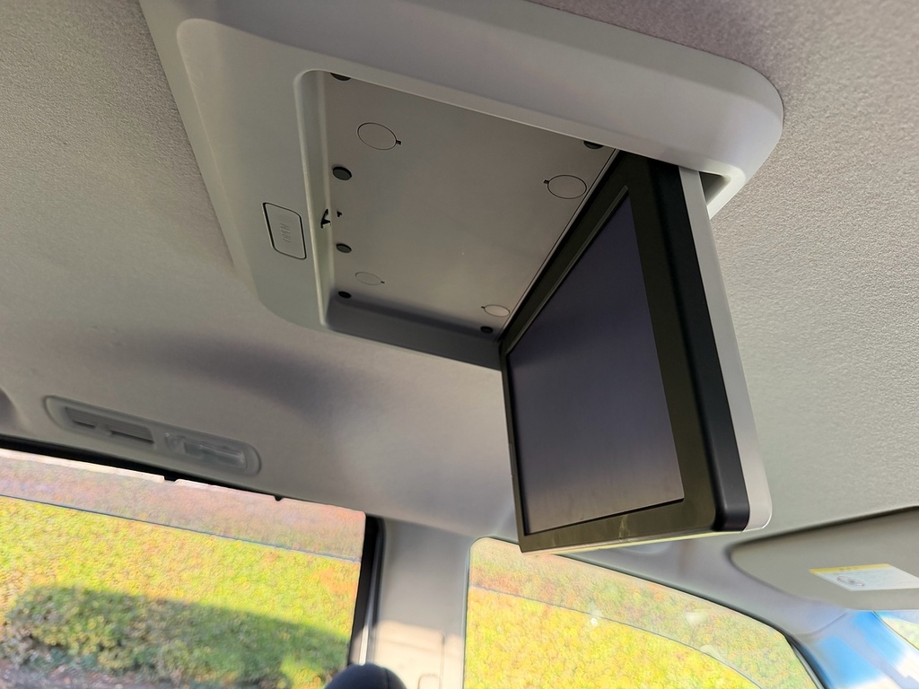 Nissan Serena Highway Star U3097 White #40