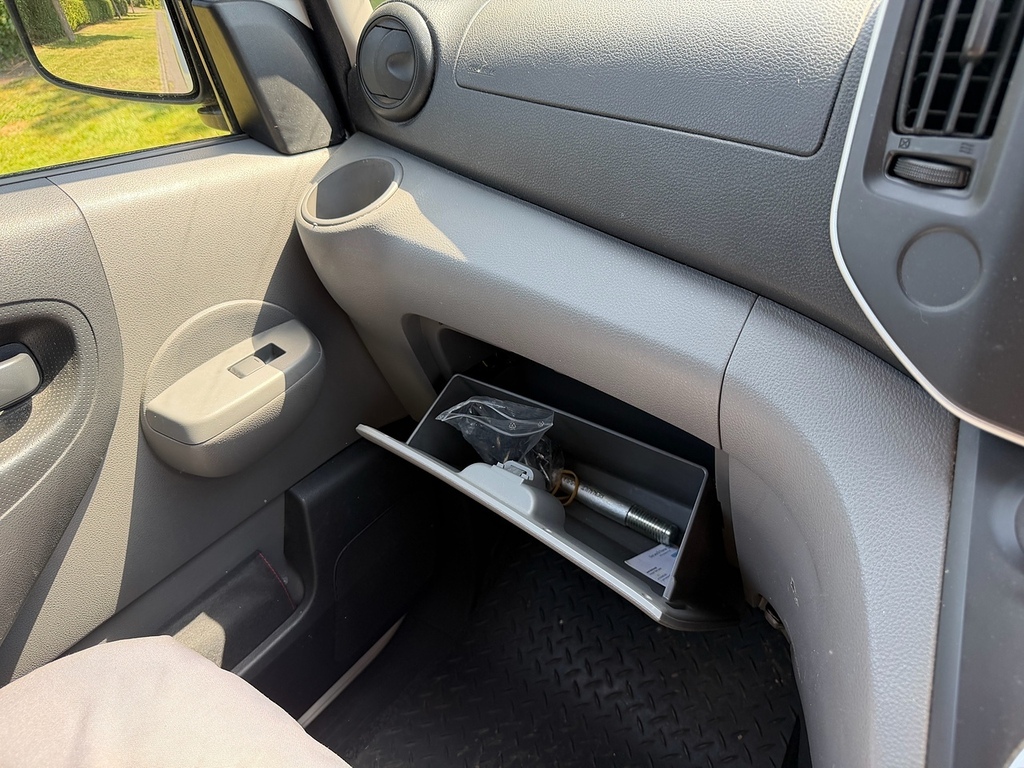 Nissan e-NV200 Mpv White #28