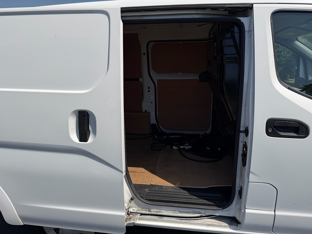 Nissan e-NV200 Mpv White #24