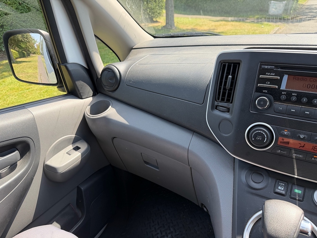Nissan e-NV200 Mpv White #27