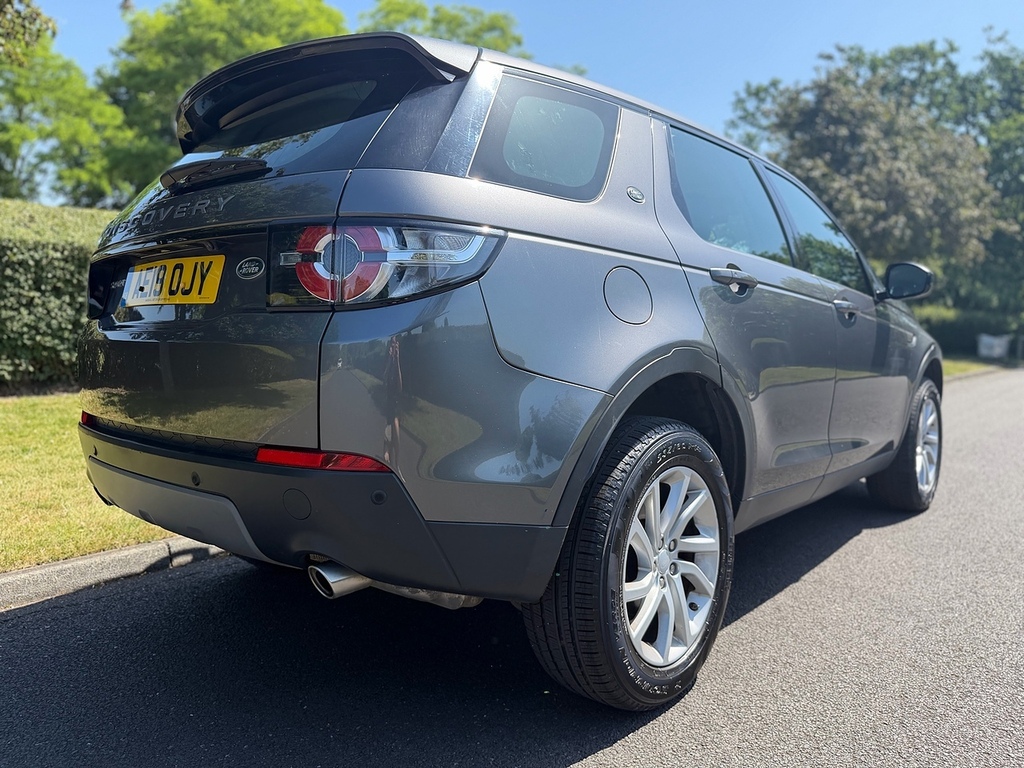 Land Rover Discovery Sport Td4 Se Tech U3497 Ulez AE19OJY Grey #4