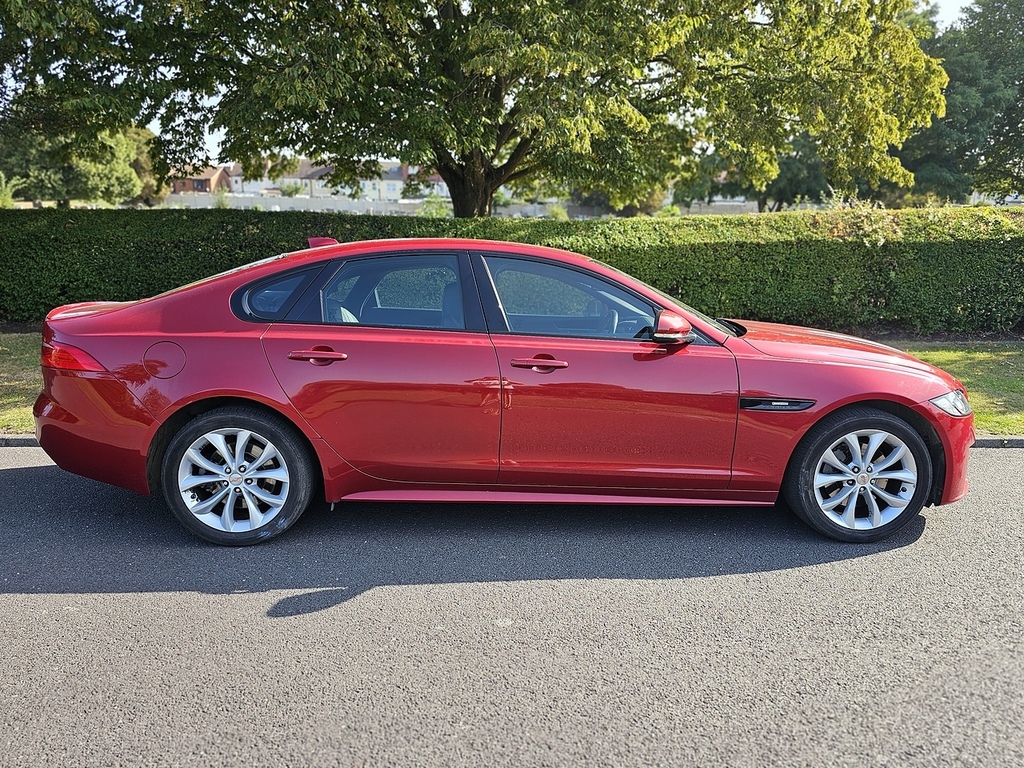 Jaguar XF D R-sport U2773 Ulez RF17XCZ Red #2