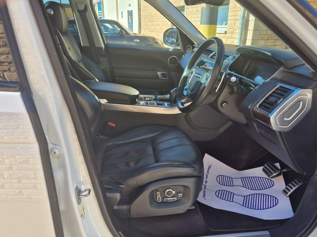 Land Rover Range Rover Sport 3.0 Sd V6 Hse Dynamic 4Wd Euro 6 Ss 2 YE67OKR White #2