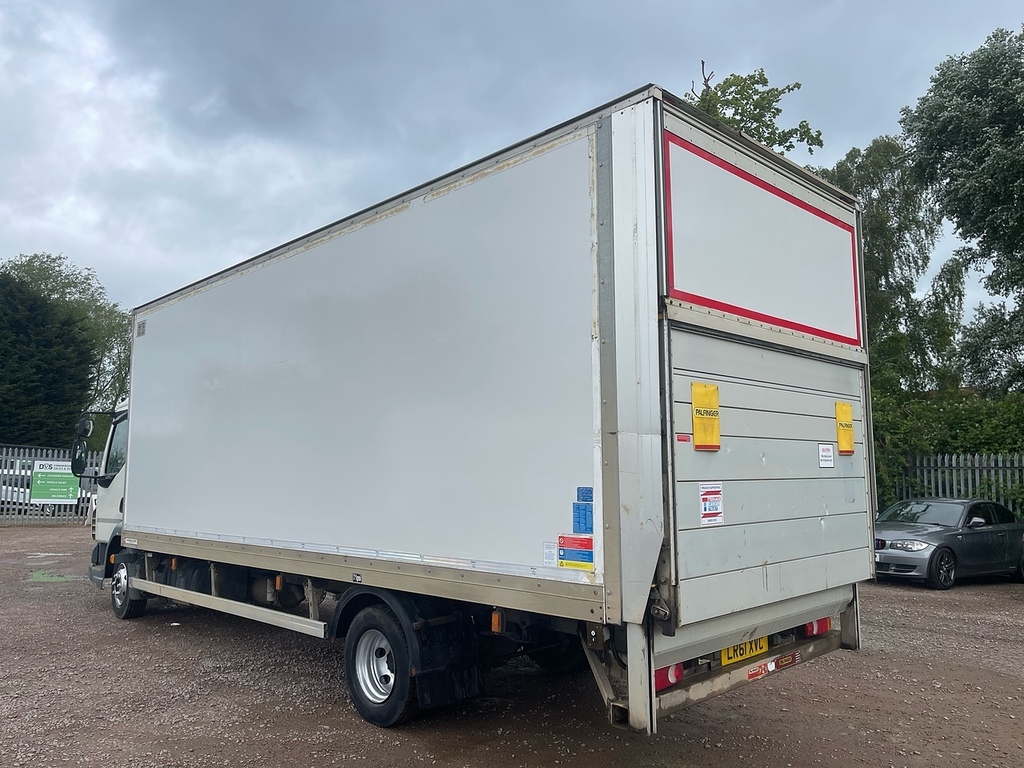 DAF All Models 45 Box Lorry With Taillift 7.5 Ton White #2