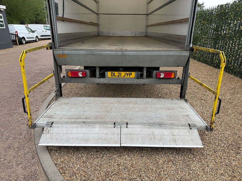 DAF All Models Box Van - Tail Lift - 7.5 Ton - White #3