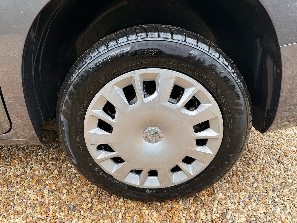 Vauxhall Combo Turbo D 2000 Edition 2020 U1509 Ulez White #24