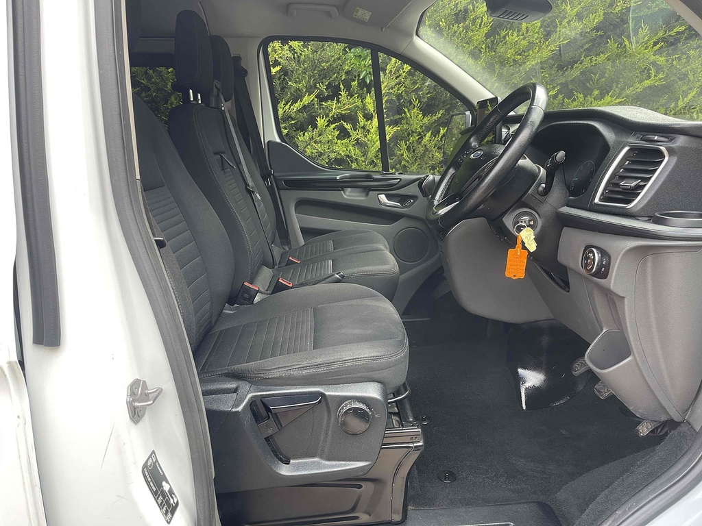 Ford Transit Custom 320 2.0 Ecoblue Limited Swb Panel Van - Euro 6 CN19UYF White #5