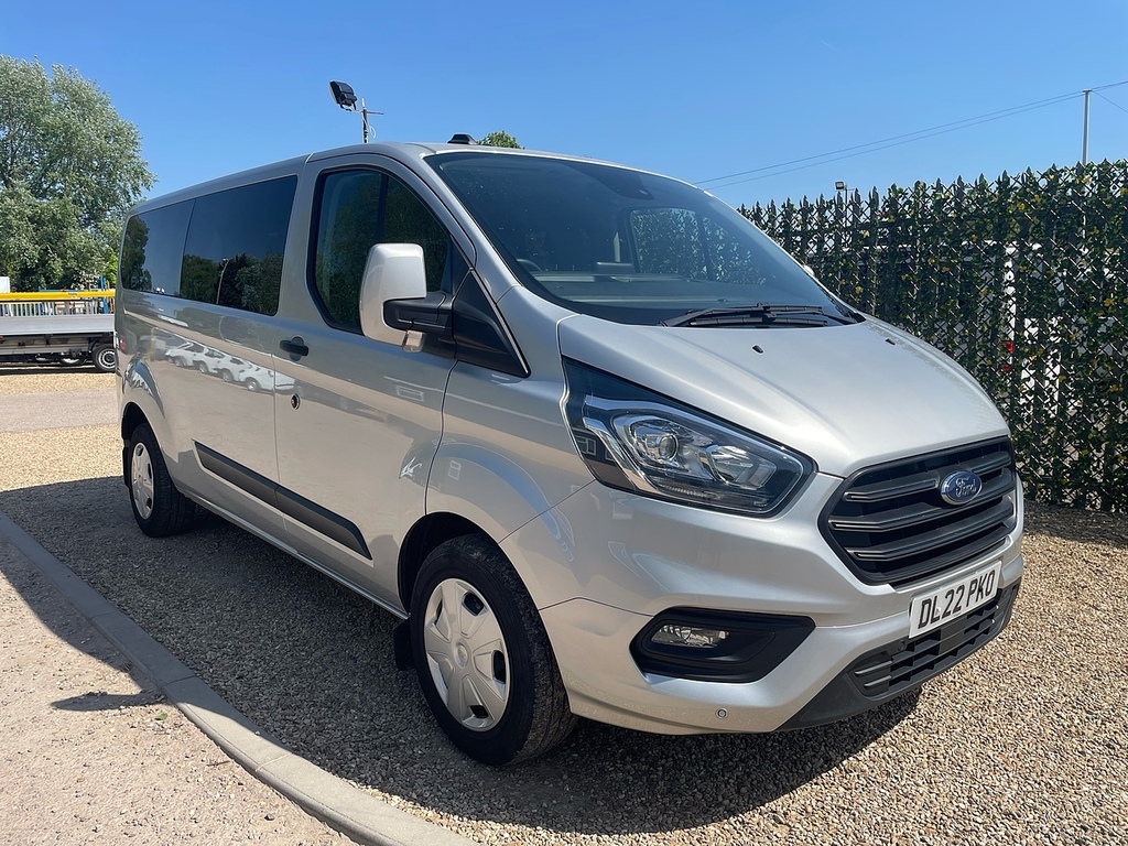 Ford Transit Custom 320 2.0 Ecoblue Trend L2 H1 Lwb Minibus - 9 Seats Silver