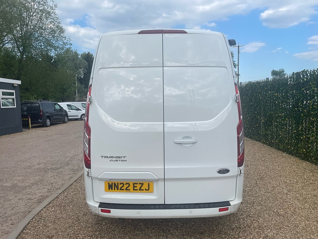 Ford Transit Custom 300 2.0 Ecoblue Limited L1 H2 Swb High Roof Panel WN22EZJ White #5