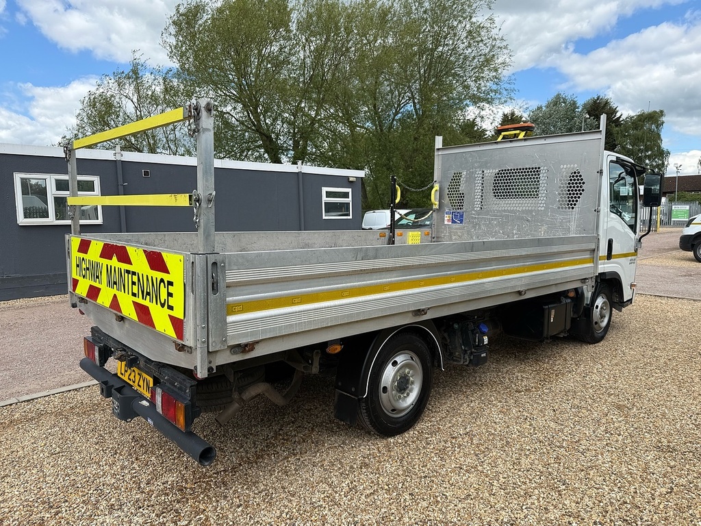 Isuzu D N35 LP23ZYN White #4
