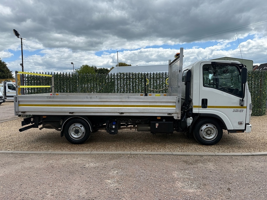 Isuzu D N35 LP23ZYN White #5