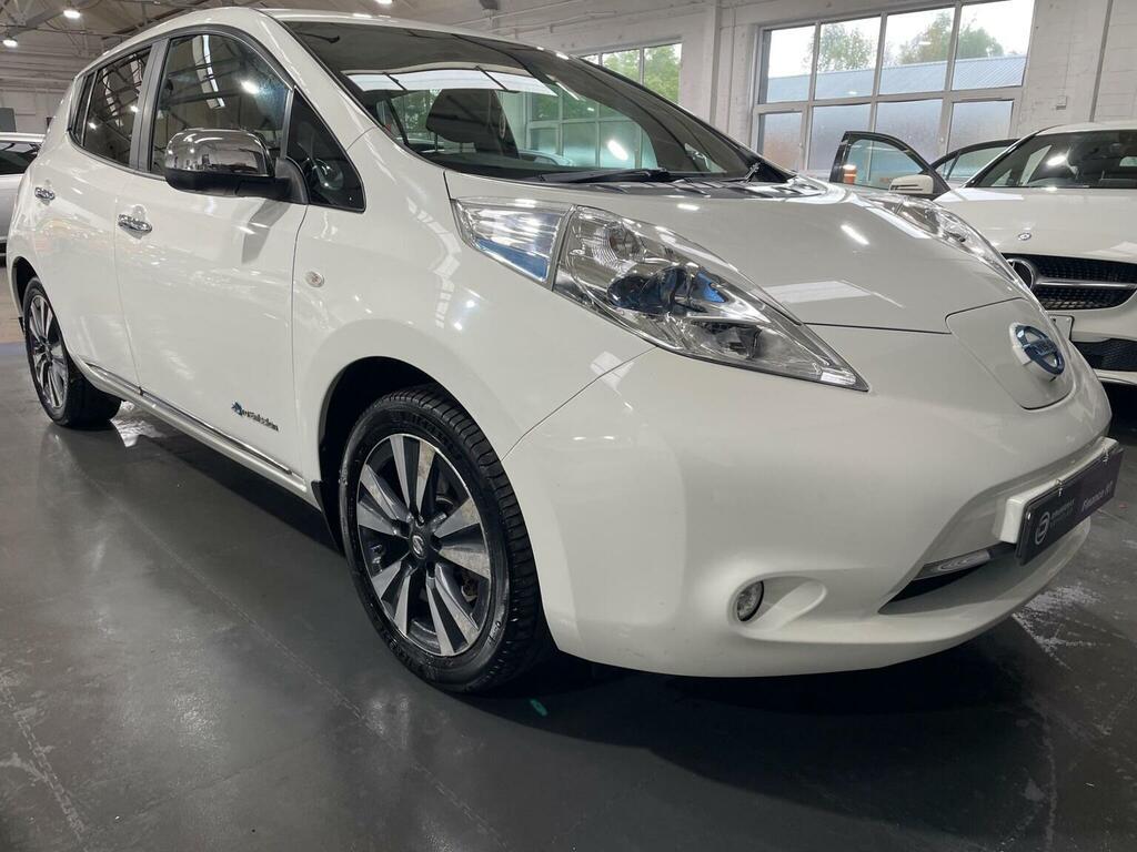 Nissan Leaf Hatchback 30Kwh Tekna 201616 White #2