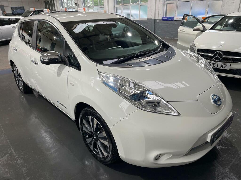 Nissan Leaf Hatchback 30Kwh Tekna 201616 White #3
