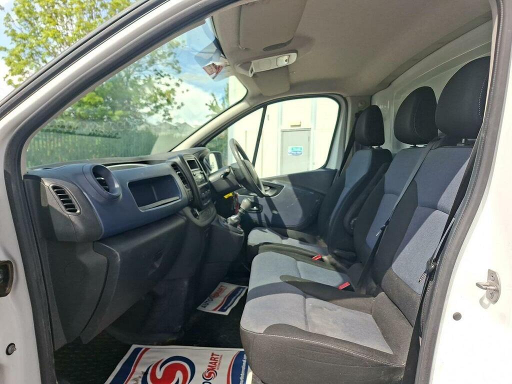 Vauxhall Vivaro Panel Van 1.6 Cdti 2900 Biturbo Ecotec L1 H2 Euro LM67NWP White #4