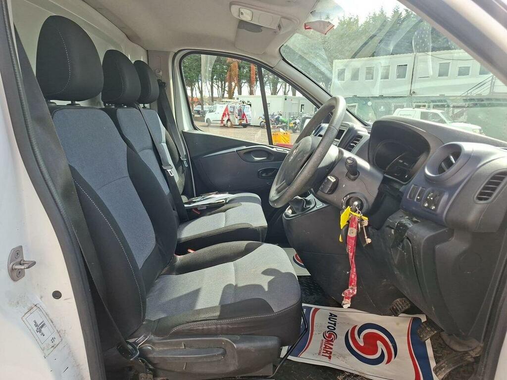 Vauxhall Vivaro Panel Van 1.6 Cdti 2900 Biturbo Ecotec L1 H2 Euro LM67NWP White #6