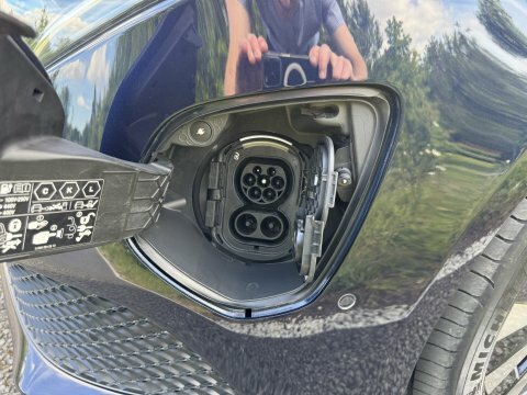 Mercedes-Benz EQV Mpv Black #37