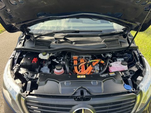 Mercedes-Benz EQV Mpv Black #39
