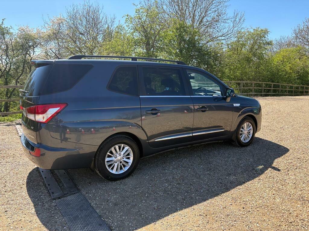 SsangYong Turismo 2.2D Ex Euro 6 Grey #3