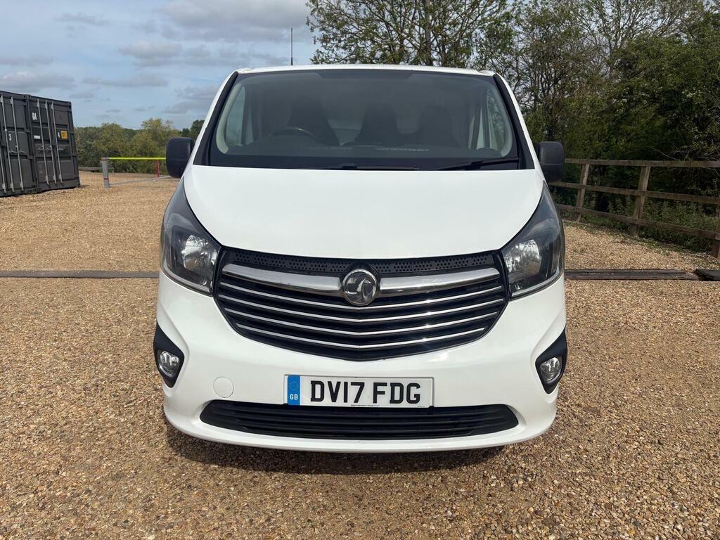 Vauxhall Vivaro 1.6 Cdti 2900 Sportive L2 H1 Euro 6 DV17FDG White #4
