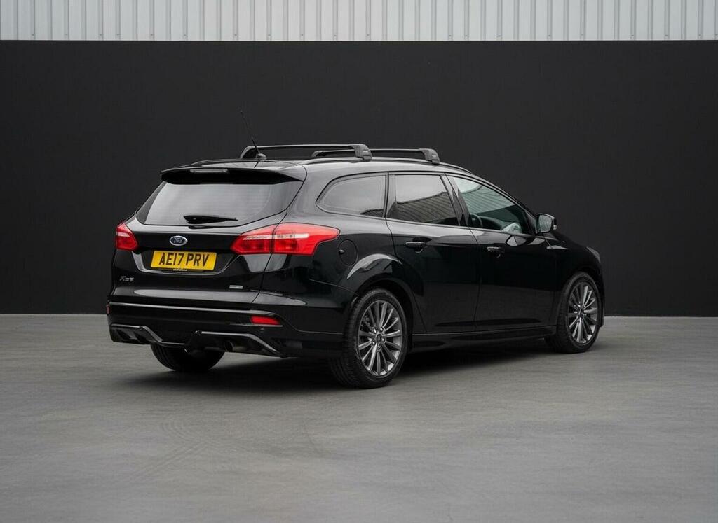 Ford Focus Estate 1.5T Ecoboost St-line Euro 6 Ss AE17PRV Black #3