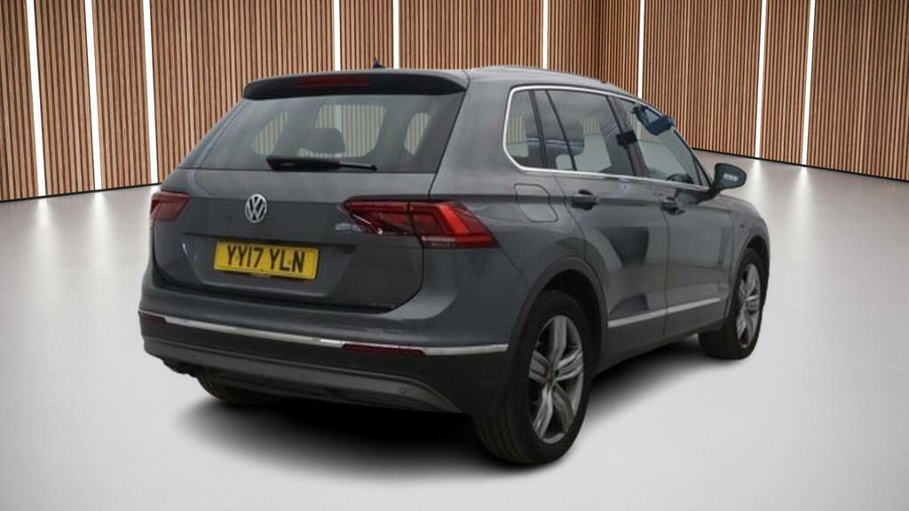 Volkswagen Tiguan Suv 2.0 Tdi Bluemotion Tech Sel Dsg 4Motion Euro 6 YY17YLN Grey #3