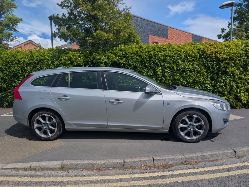 Volvo V60 D3 Vor Silver