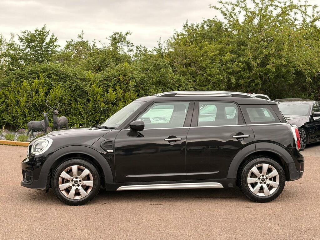 Mini Countryman Suv 1.5 Cooper Euro 6 Ss 201767 LX67PFV Black #4