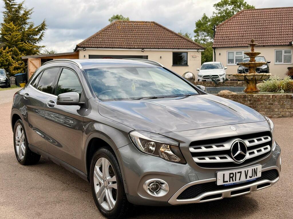 Mercedes-Benz GLA Class Suv 2.1 Gla200d Sport 7G-dct Euro 6 Ss 201 LR17VJN Grey #3